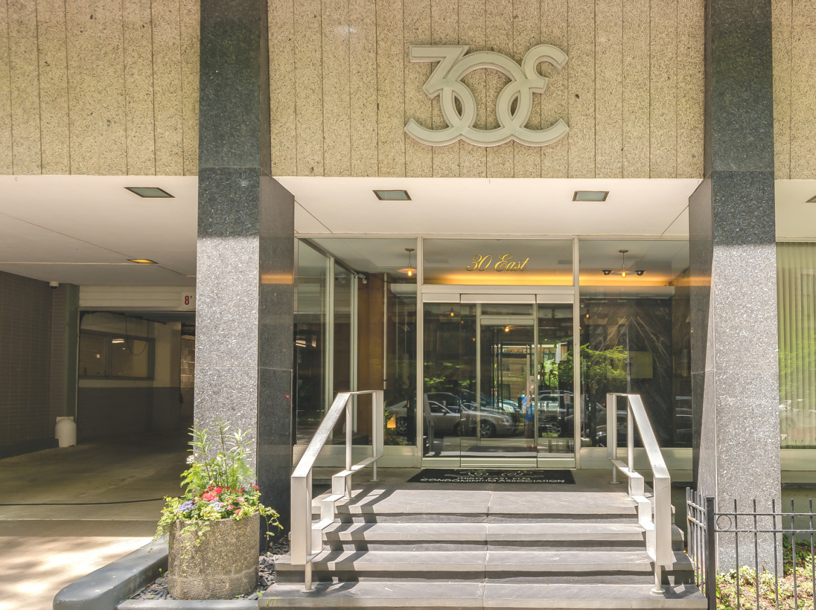 30 E Elm St, Chicago, IL 60611 - Photo 5 of 17