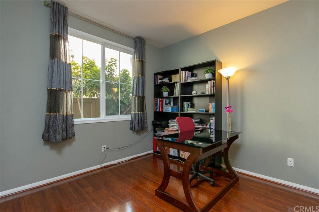 32009 Hummingbird Way Temecula, CA 92592 - Photo 13 of 40