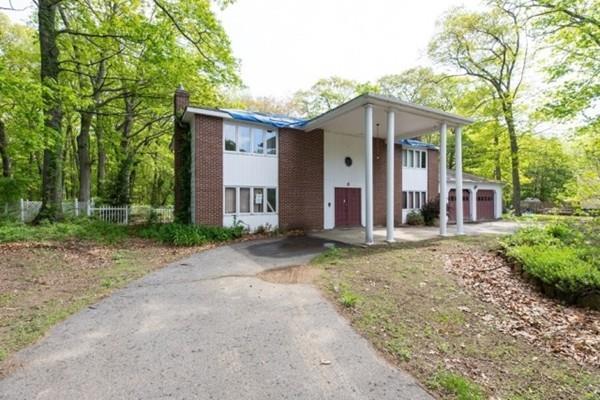 9 Robert Road Salisbury, MA 01952 - Photo 2 of 24
