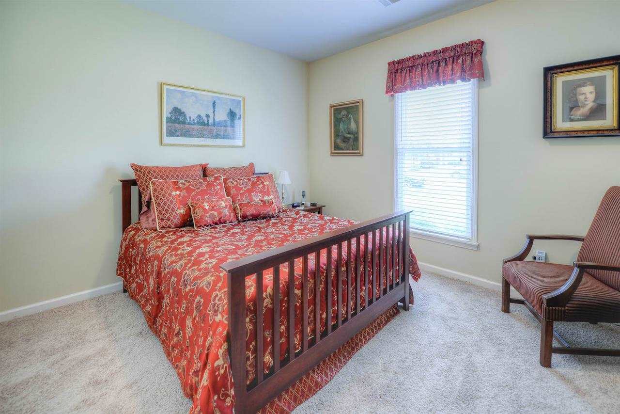 1504 Denham Road Collierville, TN 38017 - Photo 11 of 22 Large 2nd bedroom