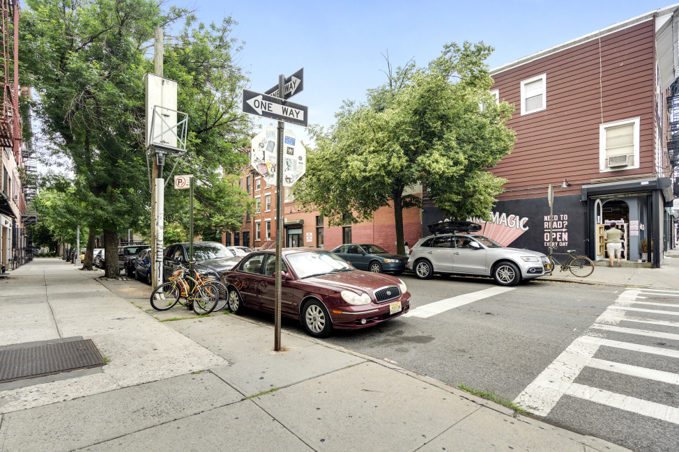 97 Butler Street, Unit Undisclosed Brooklyn, NY 11201 - Photo 9 of 33