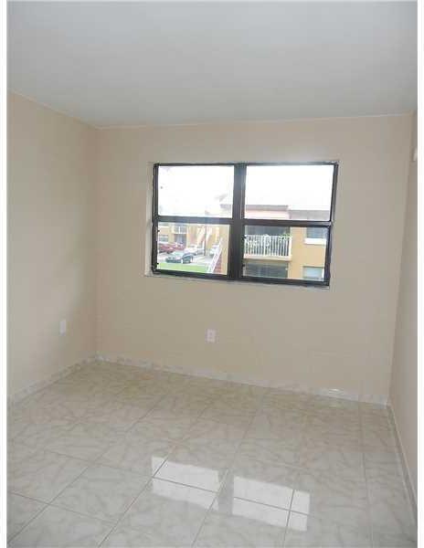 15620 Southwest 80th Street, Unit H205 Miami, FL 33193 - Photo 10 of 17