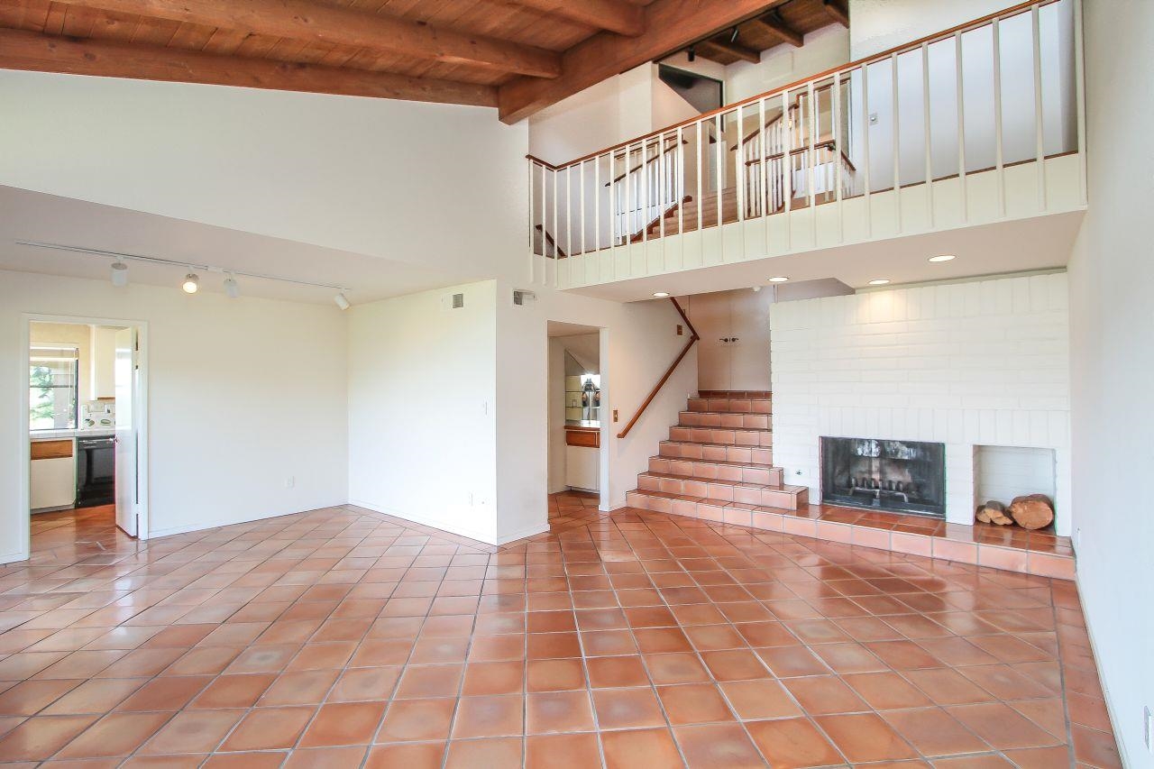 6685 Caminito Scioto La Jolla, CA 92037 - Photo 4 of 25