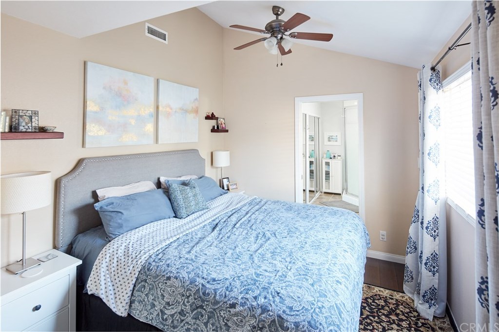 4908 West 136th Street Hawthorne, CA 90250 - Photo 13 of 30 Master bed with en suite bath