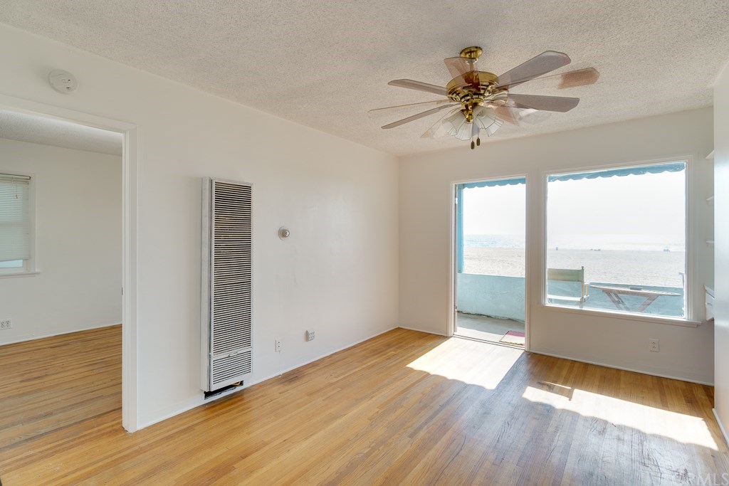 528 The Strand Hermosa Beach, CA 90254 - Photo 8 of 28