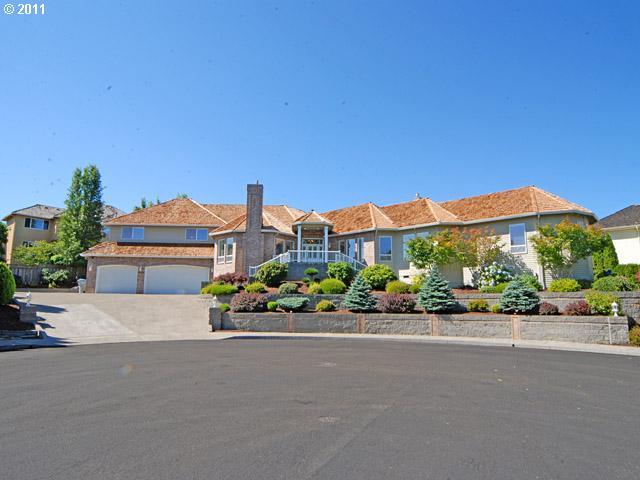13632 Southwest Mountain Ridge Court Tigard, OR 97224 - Photo 1 of 16 Gallery Image 1