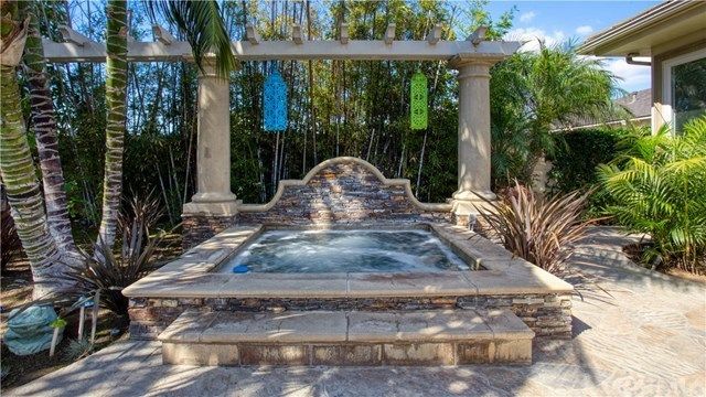 $1,950,000 | 493 Flower Street, Costa Mesa, CA 92627