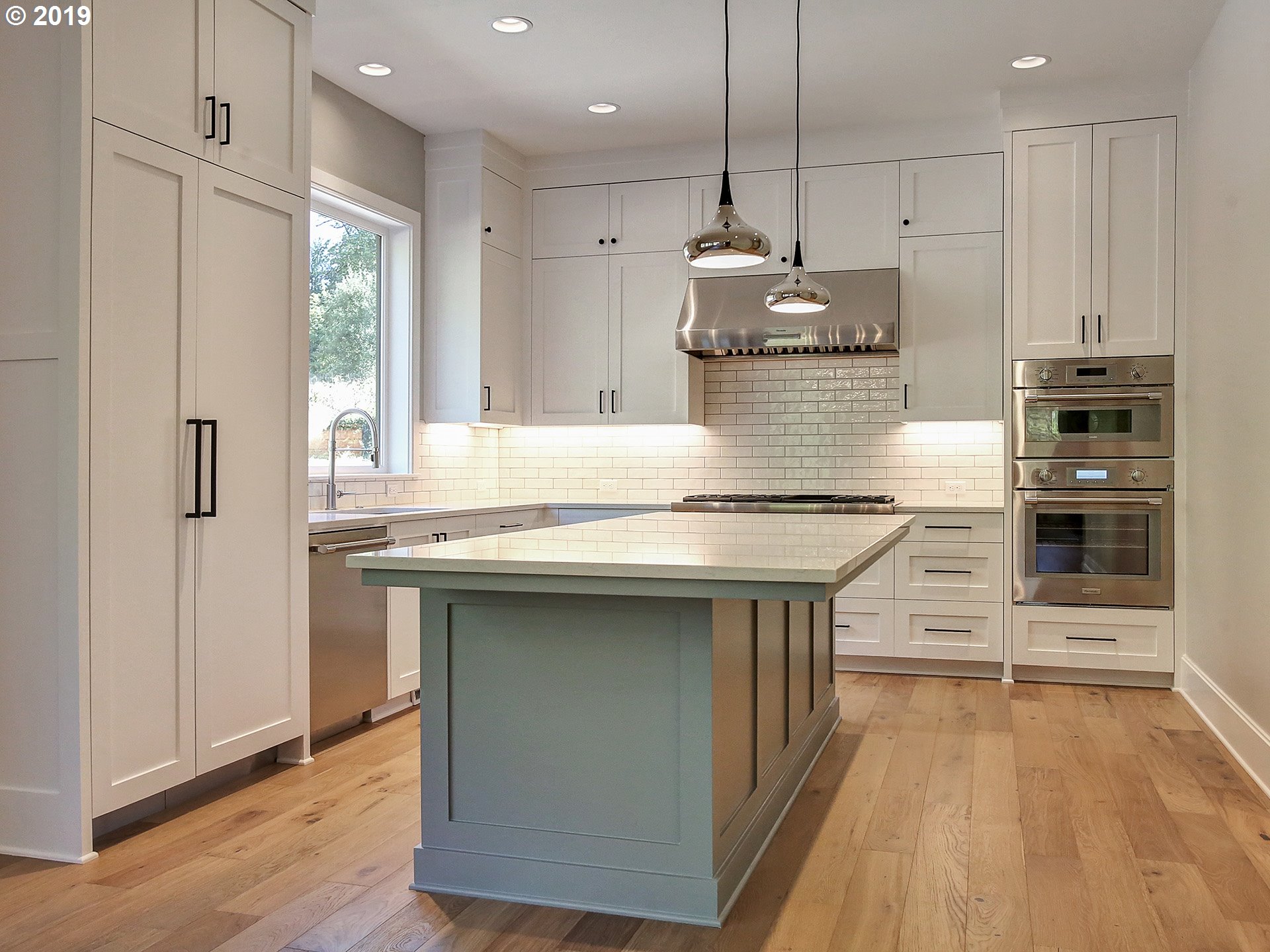 13596 Goodall Road Lake Oswego, OR 97034 - Photo 12 of 32 Gallery Image 12