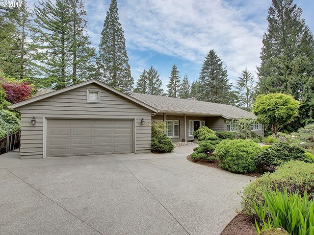 2297 Southwest Humphrey Park Road Portland, OR 97221 - Photo 2 of 30 Gallery Image 2