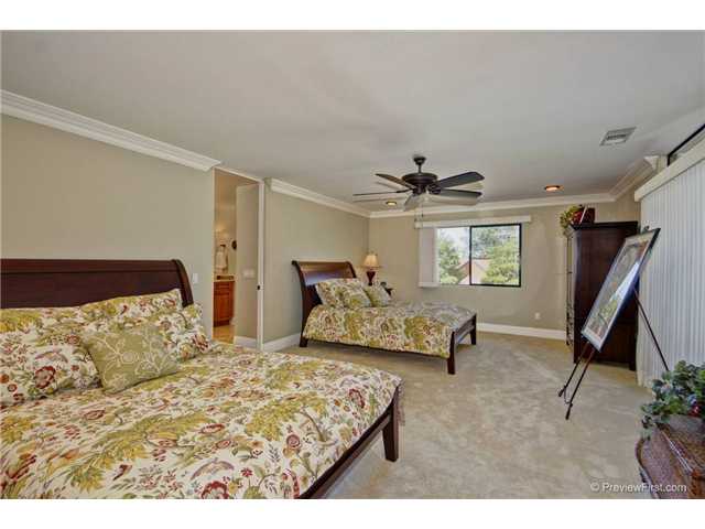 10934 Rim Road Escondido, CA 92026 - Photo 20 of 25 Wow, big master bedroom! Both beds are queen sized with room left over.