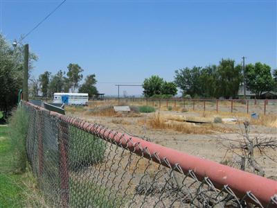 253 McKee Road Bakersfield, CA 93307 - Photo 5 of 6 One of the fields