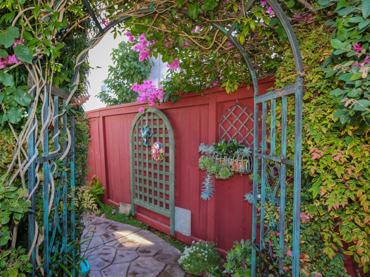 1533 Brookside Court San Marcos, CA 92078 - Photo 19 of 22