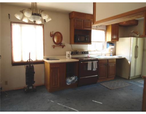 546 Foxwood Road Big Beaver, PA 16157 - Photo 6 of 13 Gallery Image 6
