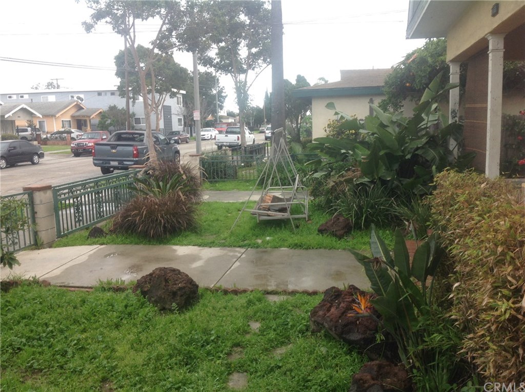 1463 Orange Avenue Long Beach, CA 90813 - Photo 5 of 51