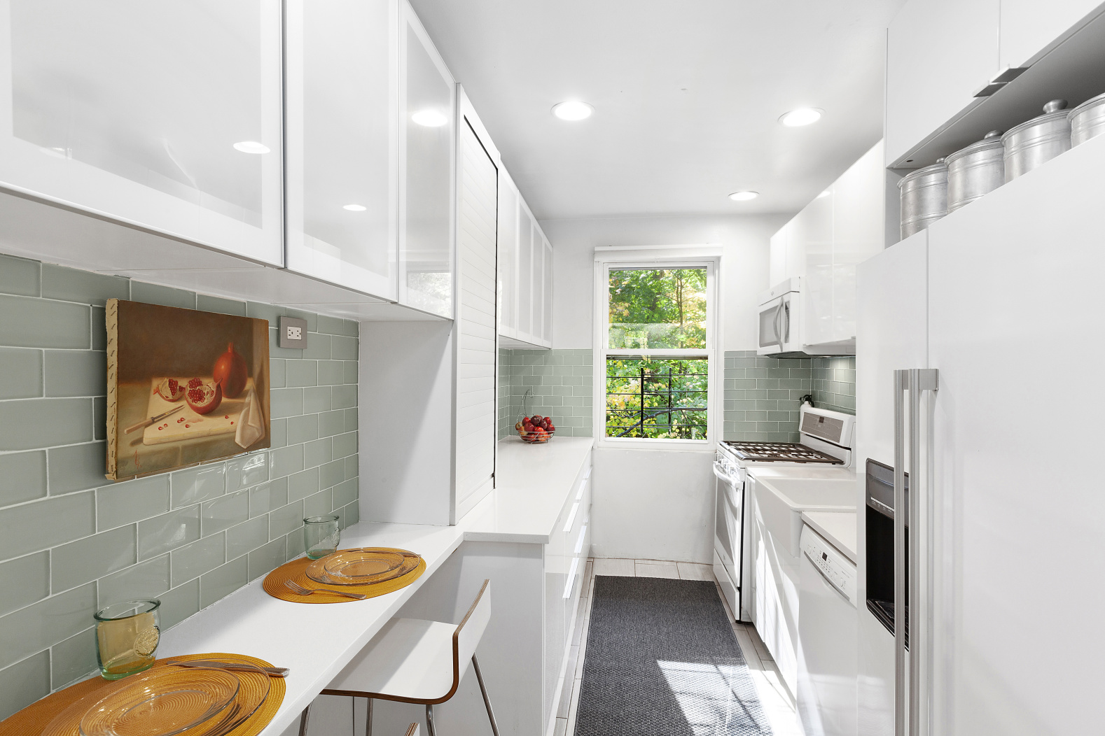 4601 Henry Hudson Parkway West, Unit B6 Bronx, NY 10471 - Photo 2 of 8