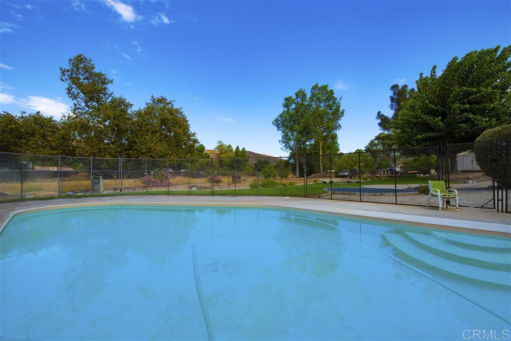 23512 Carmena Road Ramona, CA 92065 - Photo 7 of 25