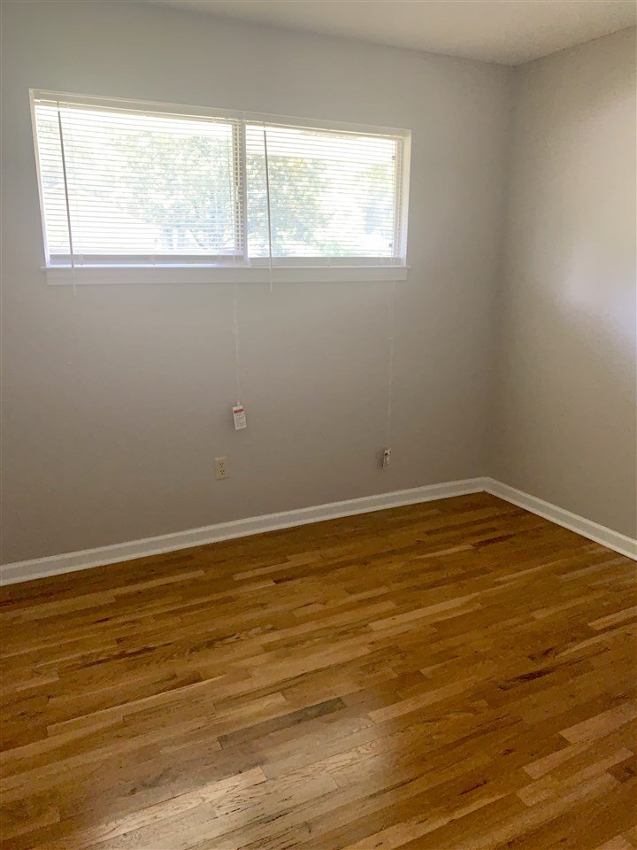 1502 Whiteplains Road Memphis, TN 38116 - Photo 5 of 18