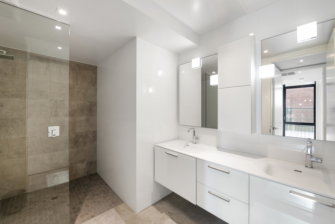 24-12 42nd Road, Unit PH8B Queens, NY 11101 - Photo 13 of 14