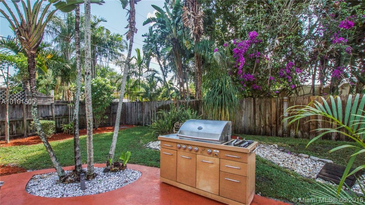 5369 Plantation Road Plantation, FL 33317 - Photo 23 of 31 Gallery Image 23
