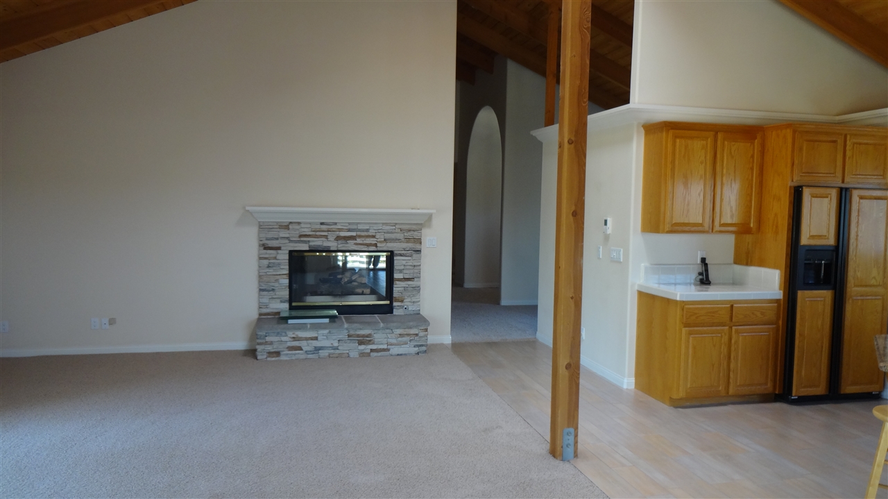 2212 Crest Hill Lane Fallbrook, CA 92028 - Photo 7 of 14 Kitchen opens to Family Room. Great for entertaining.