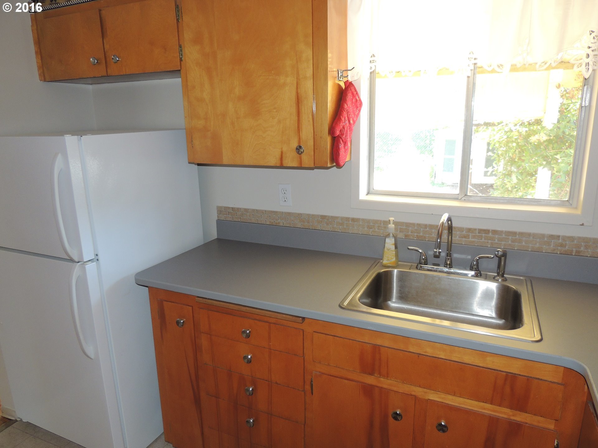 1388 Sallal Road Woodburn, OR 97071 - Photo 7 of 29 Gallery Image 7