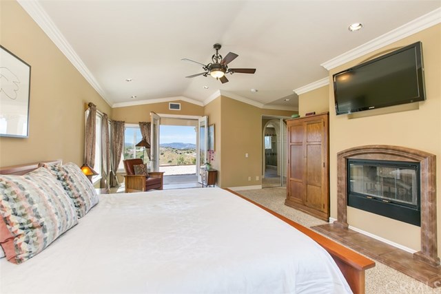 44065 Big Sky Way Temecula, CA 92590 - Photo 10 of 21