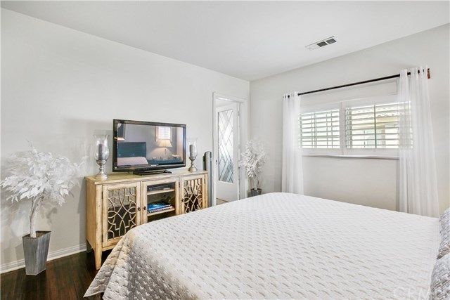 $1,050,000 | 2458 Monaco Terrace, Costa Mesa, CA 92627