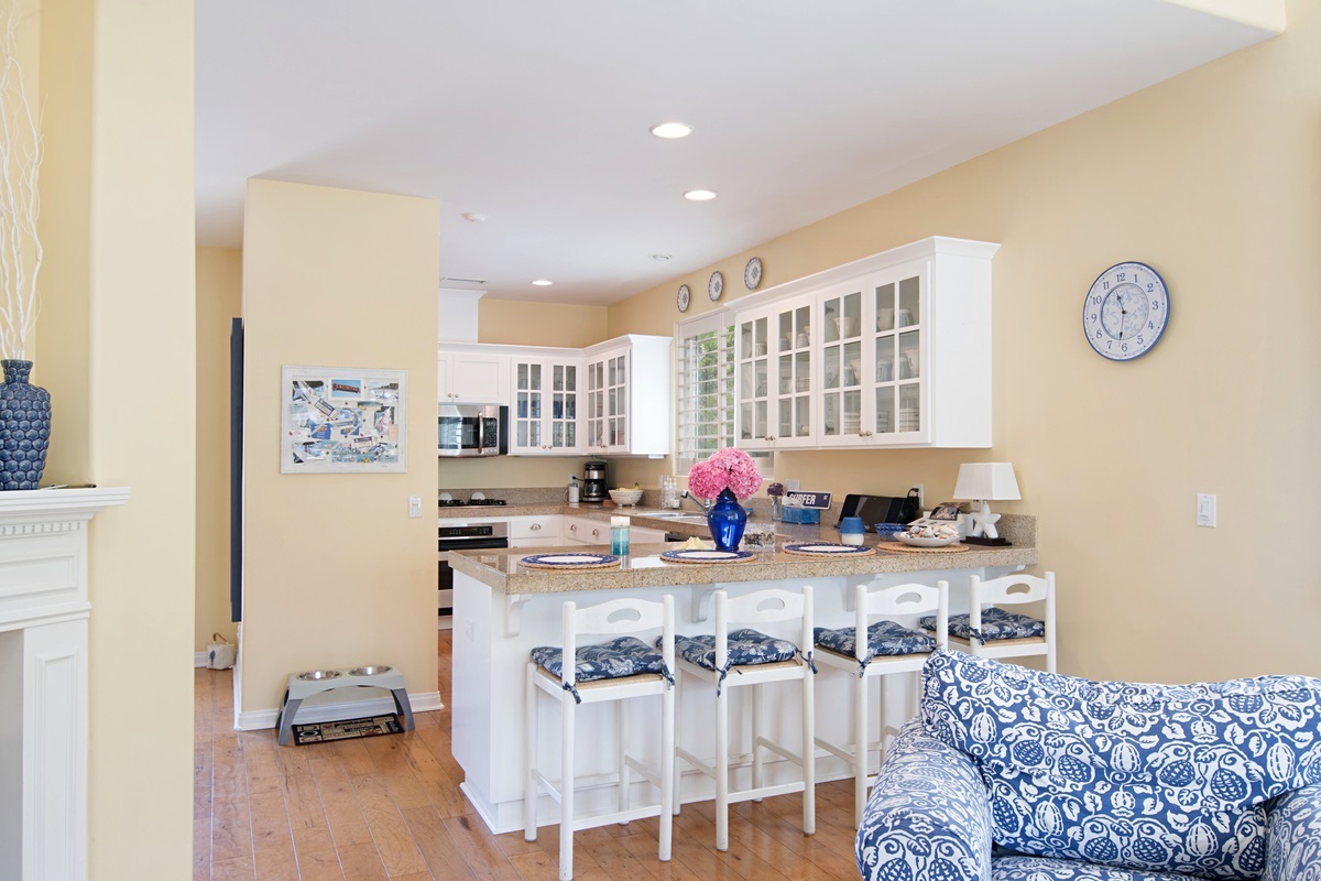 1243 Hermes Avenue Encinitas, CA 92024 - Photo 8 of 25