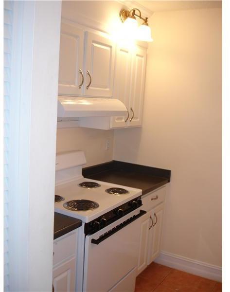 8200 Southwest 210th Street, Unit 320 Cutler Bay, FL 33189 - Photo 11 of 32