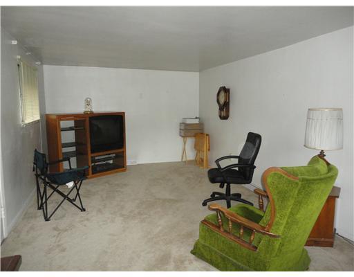 476 North Lewis Run Road West Mifflin, PA 15122 - Photo 6 of 13