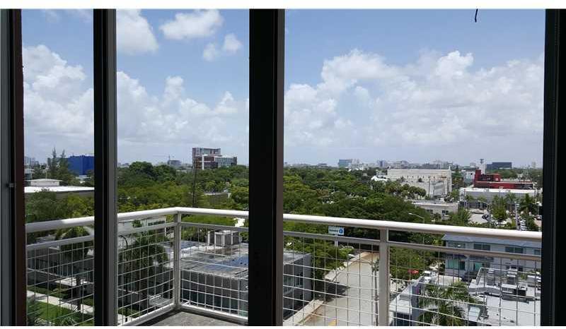 Edgewater Miami, FL 33137 - Photo 11 of 14