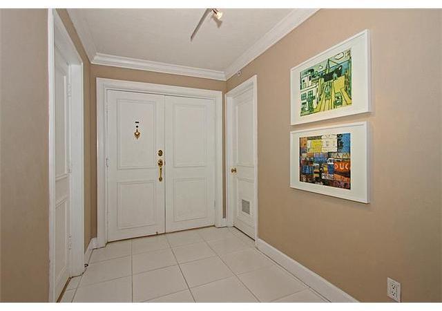 605 Ocean Drive, Unit 2M Key Biscayne, FL 33149 - Photo 5 of 19