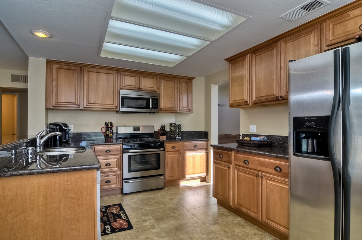 5351 Raspberry Way Oceanside, CA 92057 - Photo 10 of 25 Gallery Image 10