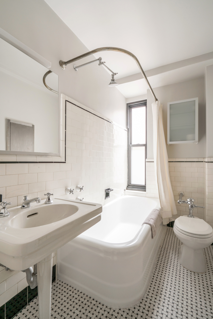 102 East 22nd Street, Unit 6A Manhattan, NY 10010 - Photo 5 of 9