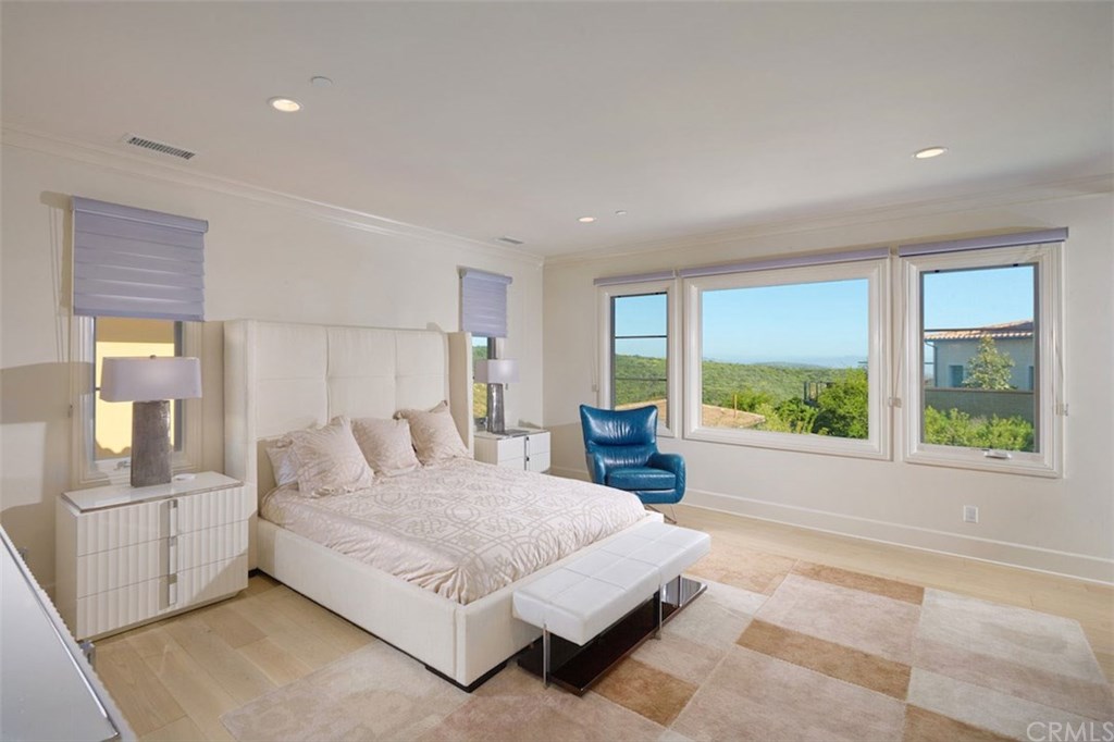 16 Seawatch Newport Coast, CA 92657 - Photo 8 of 18