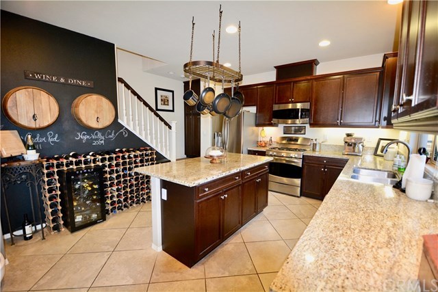 3327 View Ridge Drive Long Beach, CA 90755 - Photo 2 of 28