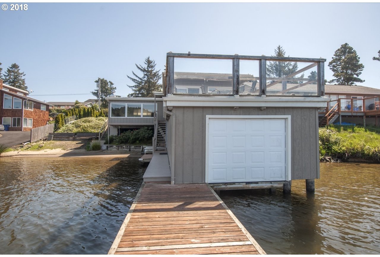 3453 Northeast Johns Loop Neotsu, OR 97364 - Photo 17 of 31 Gallery Image 17