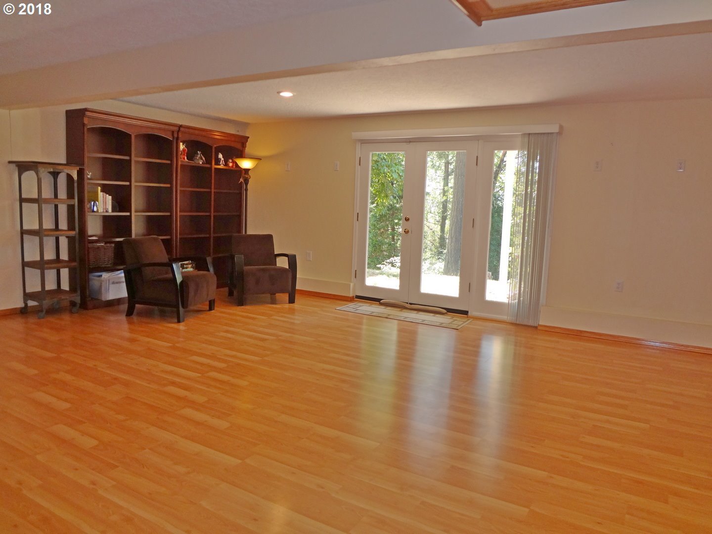 31500 Fox Hollow Road Eugene, OR 97405 - Photo 29 of 32 Gallery Image 29