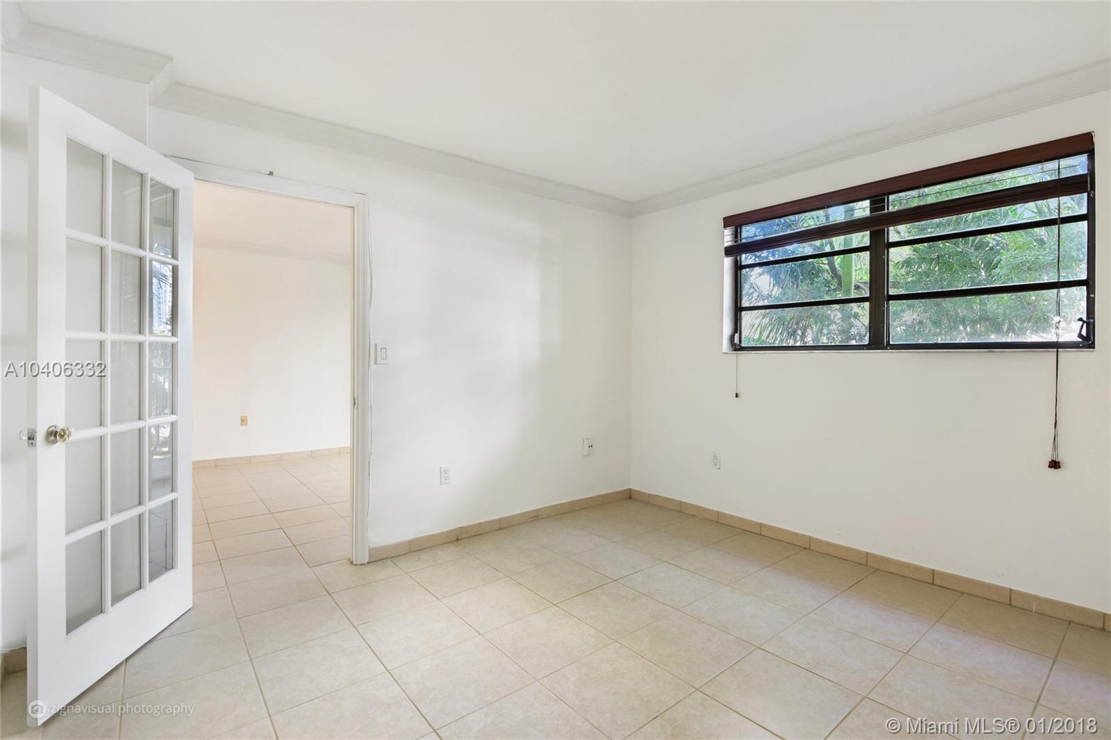 1673 Bay Road, Unit 204 Miami Beach, FL 33139 - Photo 7 of 12 Gallery Image 7