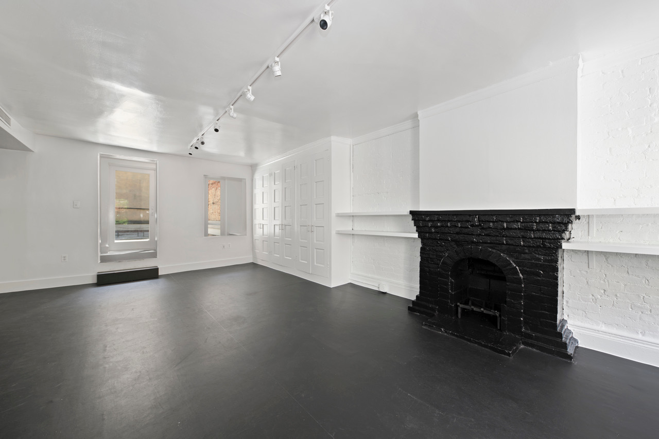 30 Jane Street, Unit 1 Manhattan, NY 10014 - Photo 4 of 6