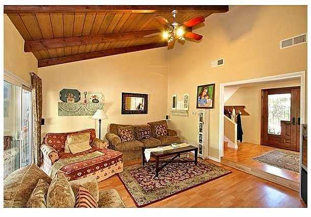 4635 Vernette Drive El Cajon, CA 92020 - Photo 5 of 20