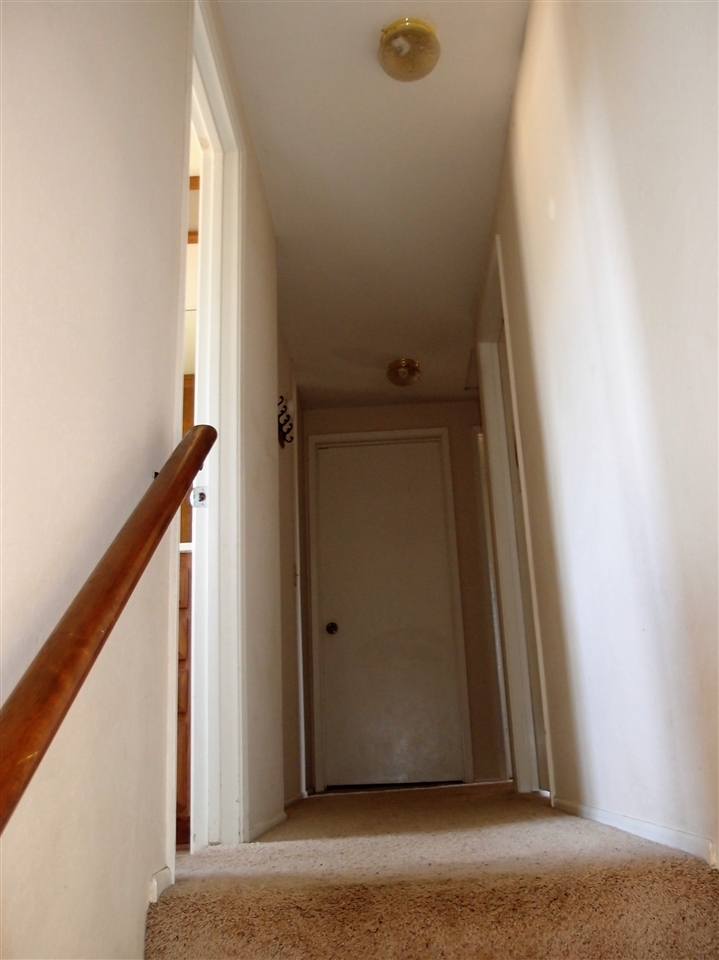 209 Foxfire Lane Fallbrook, CA 92028 - Photo 10 of 23 Gallery Image 10