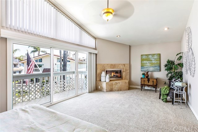 16276 Pacific Circle, Unit A Huntington Beach, CA 92649 - Photo 24 of 36