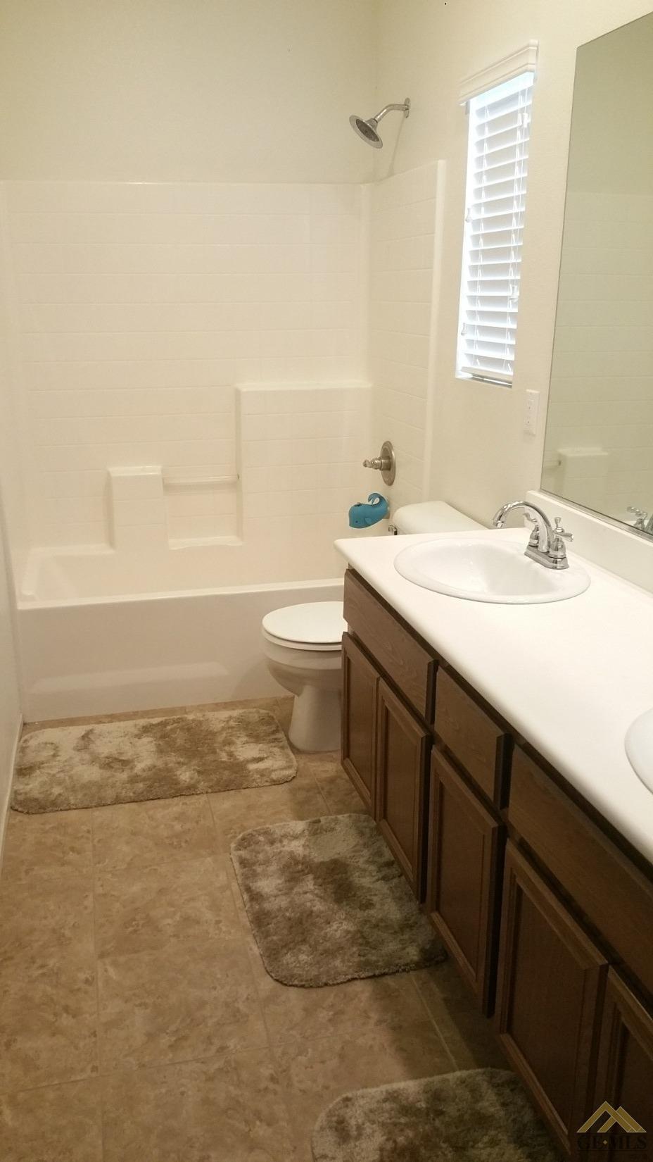 4513 Basque Street Bakersfield, CA 93313 - Photo 5 of 28