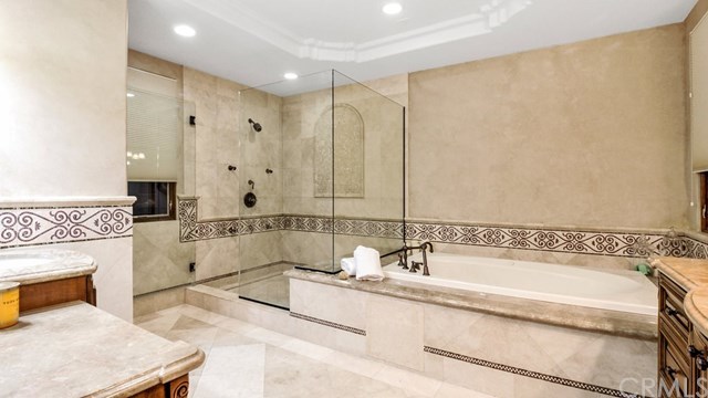 707 Esplanade, Unit B Redondo Beach, CA 90277 - Photo 26 of 39