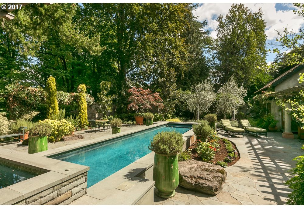 11350 Southwest Riverwood Road Portland, OR 97219 - Photo 27 of 32 Gallery Image 27