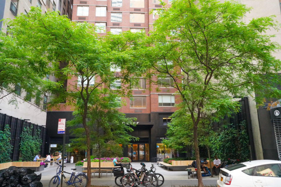 15 Cliff 15 Cliff St, Manhattan, NY 10038 - Photo 2 of 3