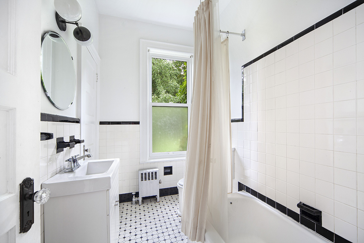 234 Seeley Street Brooklyn, NY 11218 - Photo 10 of 18