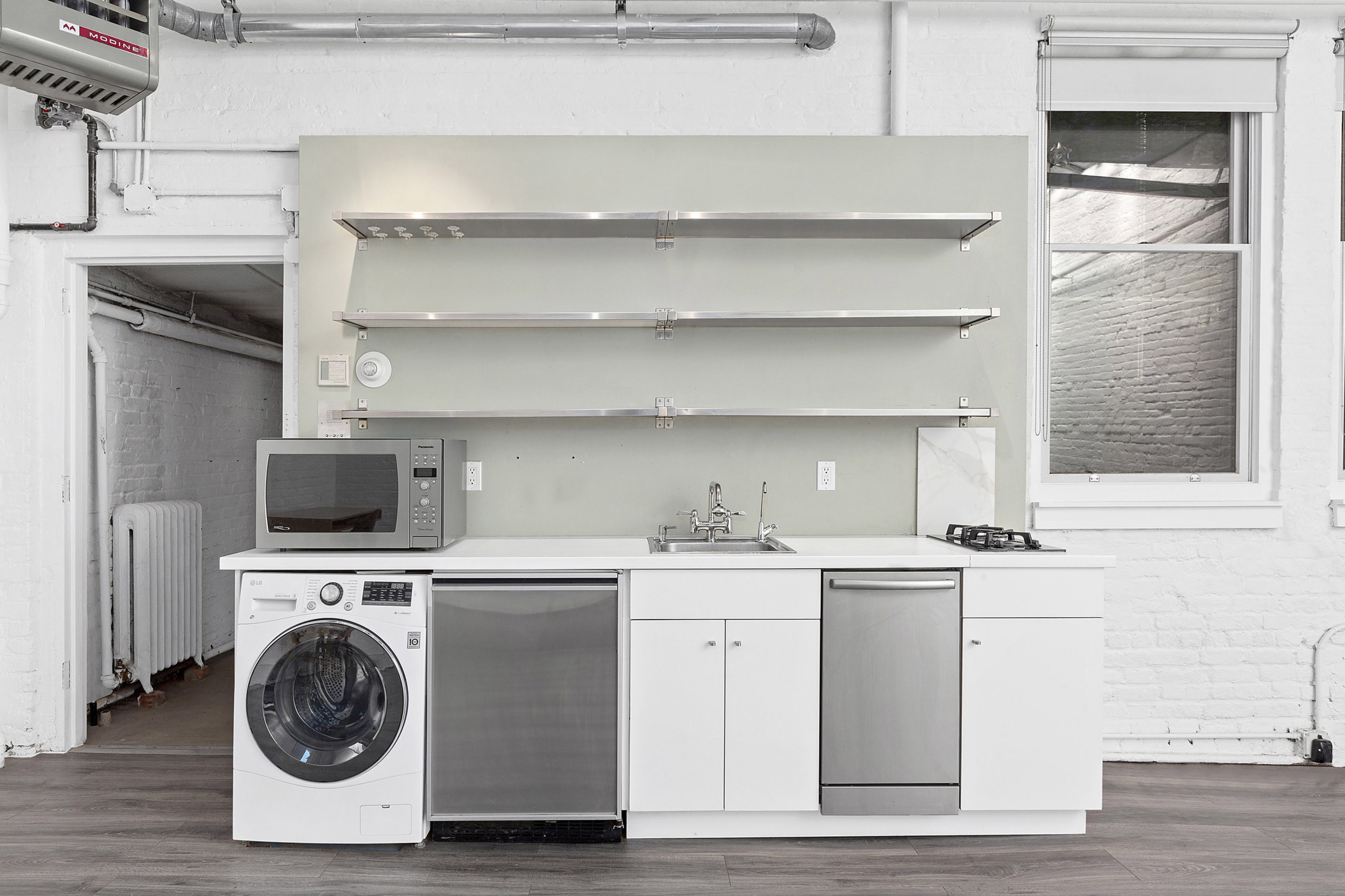 198 6th Avenue, Unit 1 Manhattan, NY 10013 - Photo 6 of 9