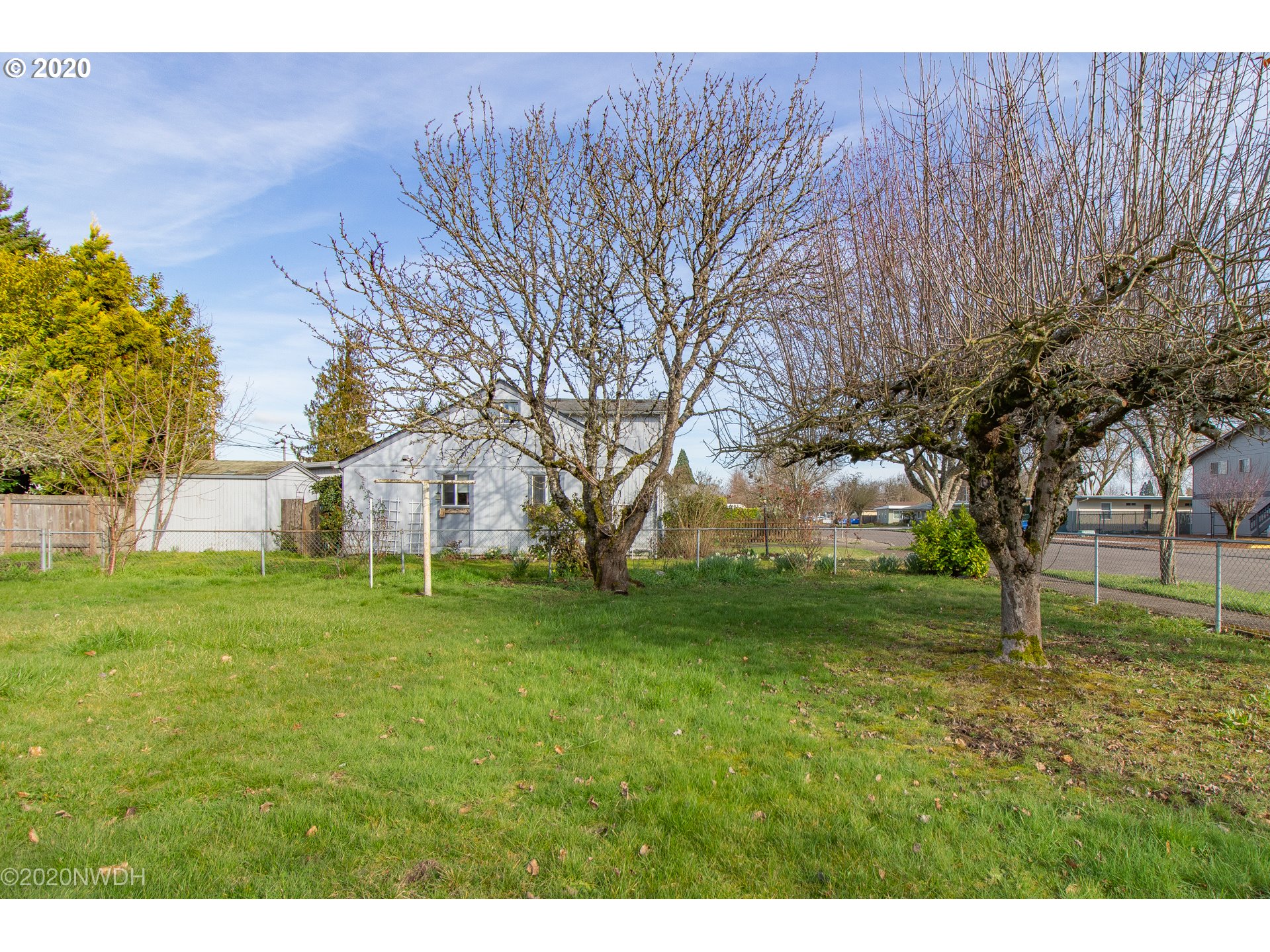 1105 10th Street Springfield, OR 97477 - Photo 29 of 32